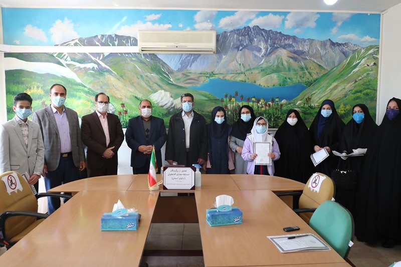 تجلیل از منتخبین مسابقه مجازی کتابخوانی(بانوی آسمانی)