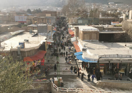 پشت بازارودرب دلاکان همچنان در عوام فریبی وپروپاگاندای شورای شهر وشهرداری خرم آباد
