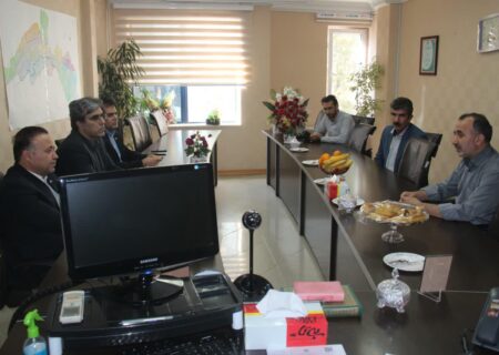 دیدار مدیر شعب بانک رفاه کارگران استان با سرپرست اداره کل بیمه سلامت لرستان