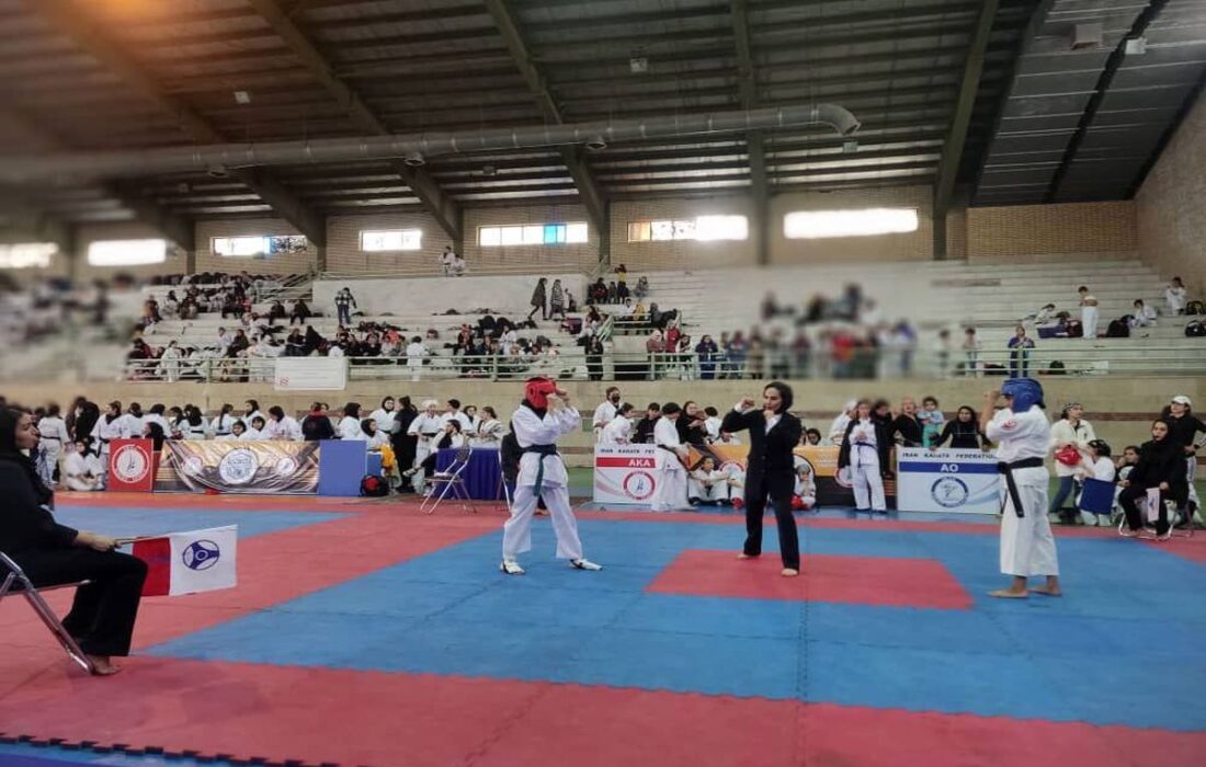 یکه تازی بانوان کاراته کای لرستانی در رقابت های لیگ یک ایران