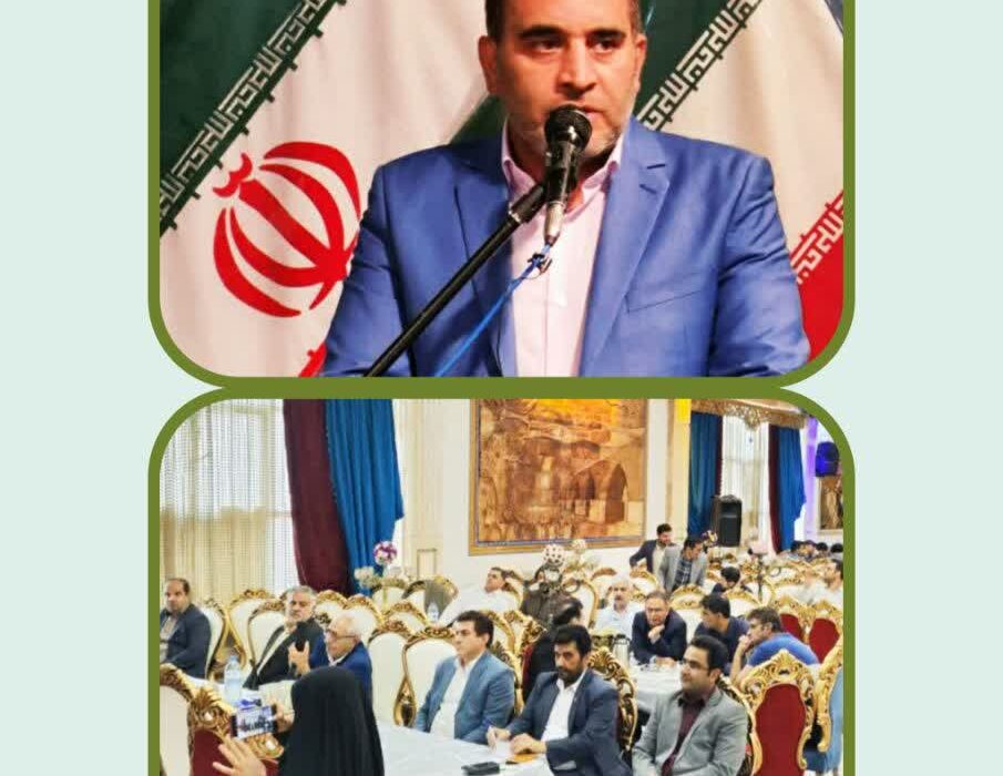 دیدار صمیمی مدیرکل ورزش و جوانان لرستان با اصحاب رسانه