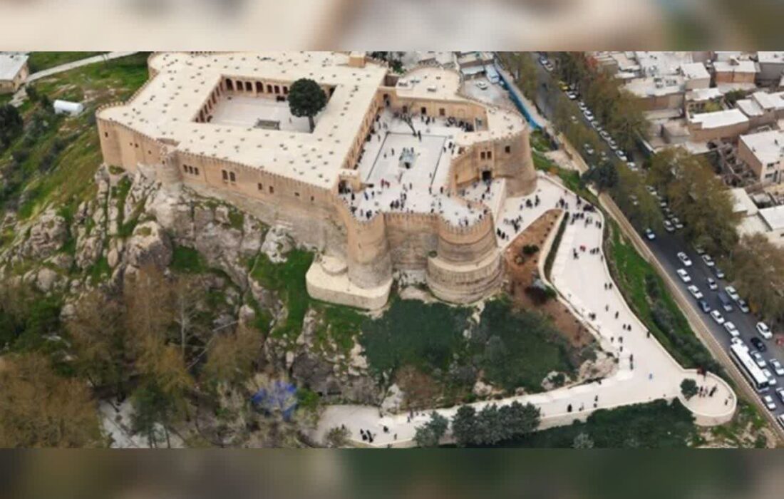 پرونده ثبت جهانی «قلعه فلک‌الافلاک و دره خرم‌‌آباد» دو ماه دیگر به یونسکو می‌رود