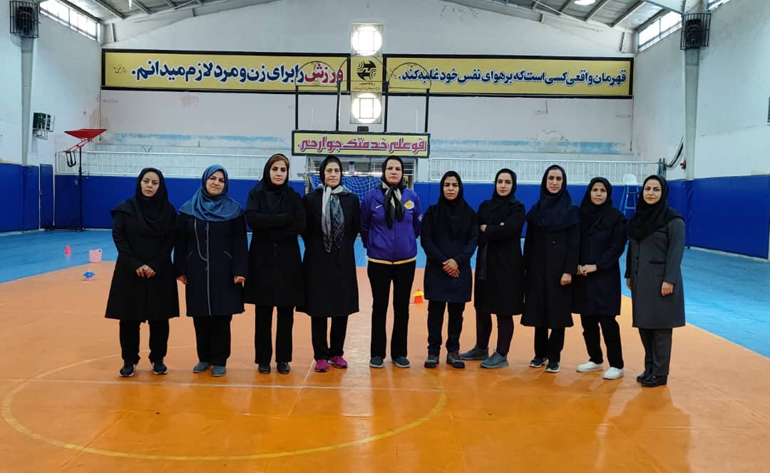 مسابقات آمادگی جسمانی کارکنان مخابرات منطقه لرستان به مناسبت دهه فجر برگزار شد
