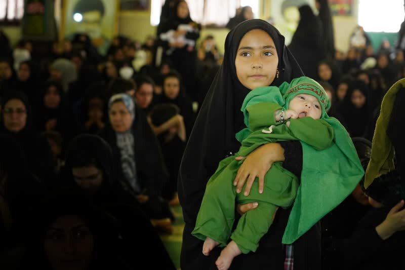 همایش شیرخوارگان حسینی در ۱۵۰ نقطه لرستان برپاشد