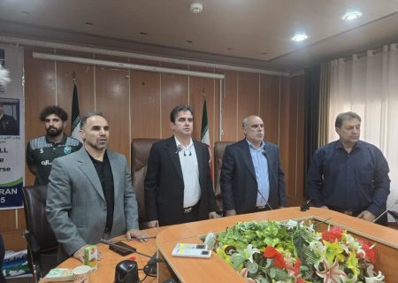 آموزش، رکن اساسی توسعه فوتبال لرستان است/ ورزشگاه تختی خرم‌آباد با حمایت استاندار میزبان شایسته تیم های لیگ برتری