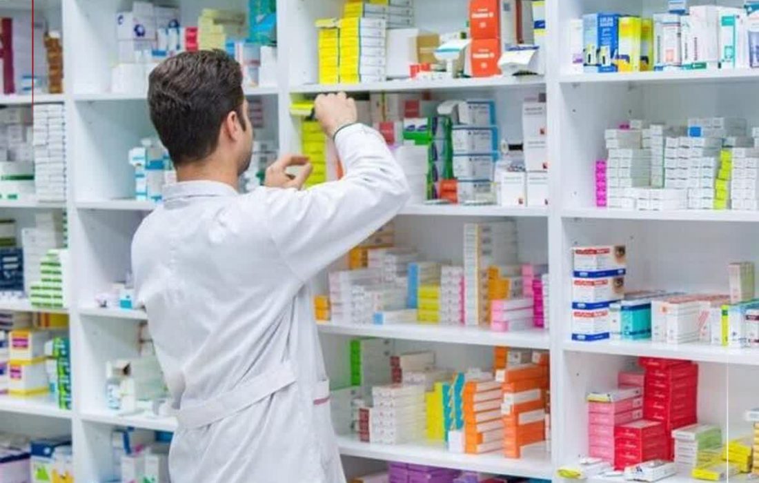 فعالیت داروخانه‌ها در غیاب مسئول فنی تخلف است
