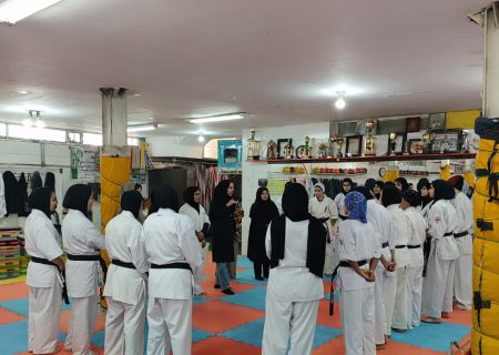تمرین مشترک تیم منتخب بانوان کاراته لرستان برای حضور در سوپرلیگ کشور برگزار شد