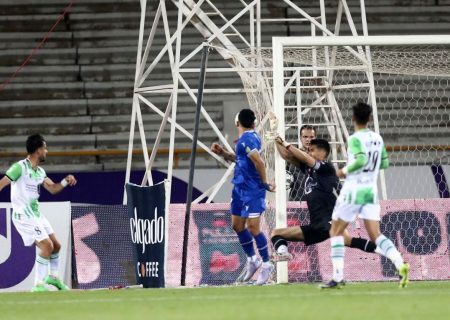 استقلال در دژ خیبر؛ رویارویی آبی‌ها با سبزپوشان لرستان در لیگ برتر