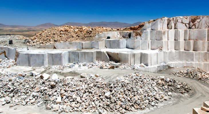 گنج گُم‌گشته! خام‌فروشی سنگ، موتور توسعه لرستان را خاموش می‌کند