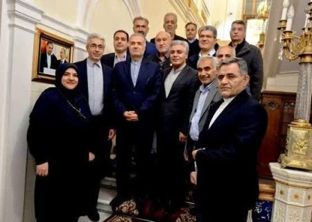 آب در کوزه و برنامه و بودجه لرستان گرد جهان می گردد