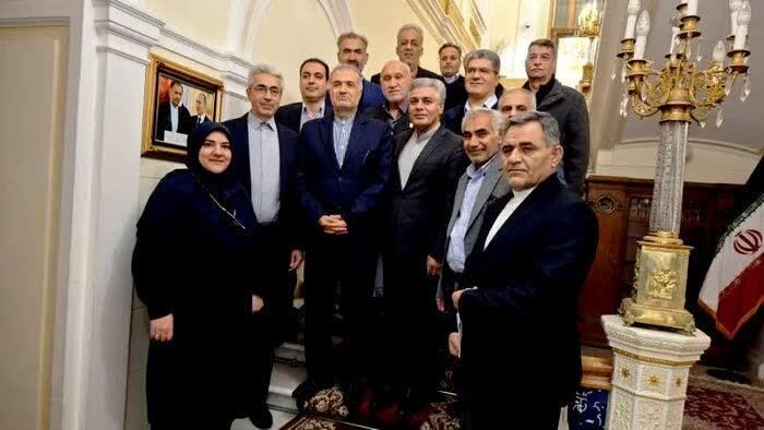 آب در کوزه و برنامه و بودجه لرستان گرد جهان می گردد