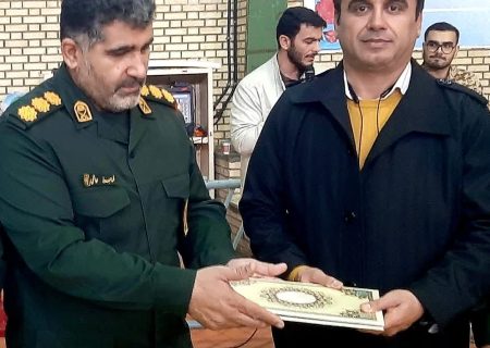 تجلیل فرمانده سپاه استان از مدیرکل ورزش و جوانان استان
