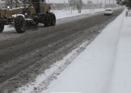 بازگشایی راه ۳۹۰ روستای گرفتار در برف